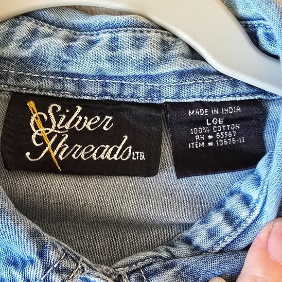 Silver Threads Embroidered Denim Shirt Women Size Large Floral Flowers Jean Art - Picture 7 of 9